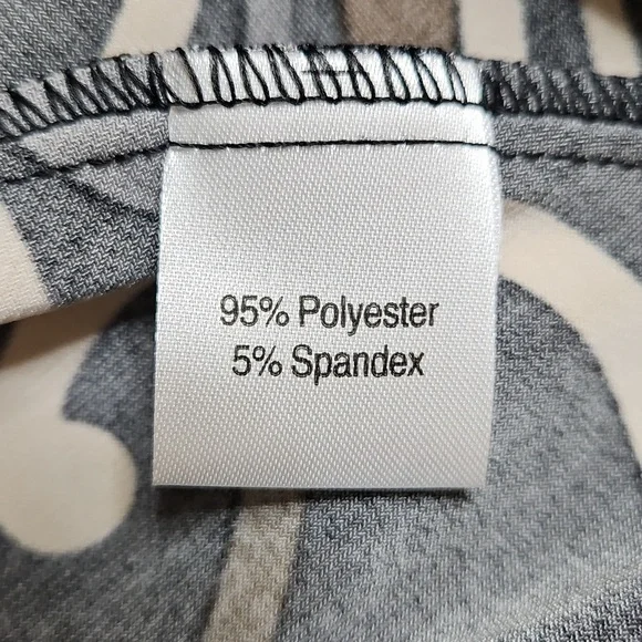 Elegant Maxi Dress Size Large - Picture 6 of 7